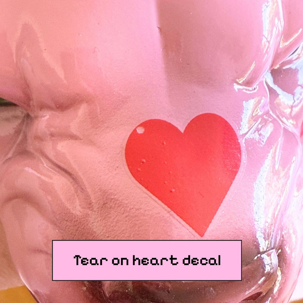 Flawed Valentina the Love Heart Leopard Statue