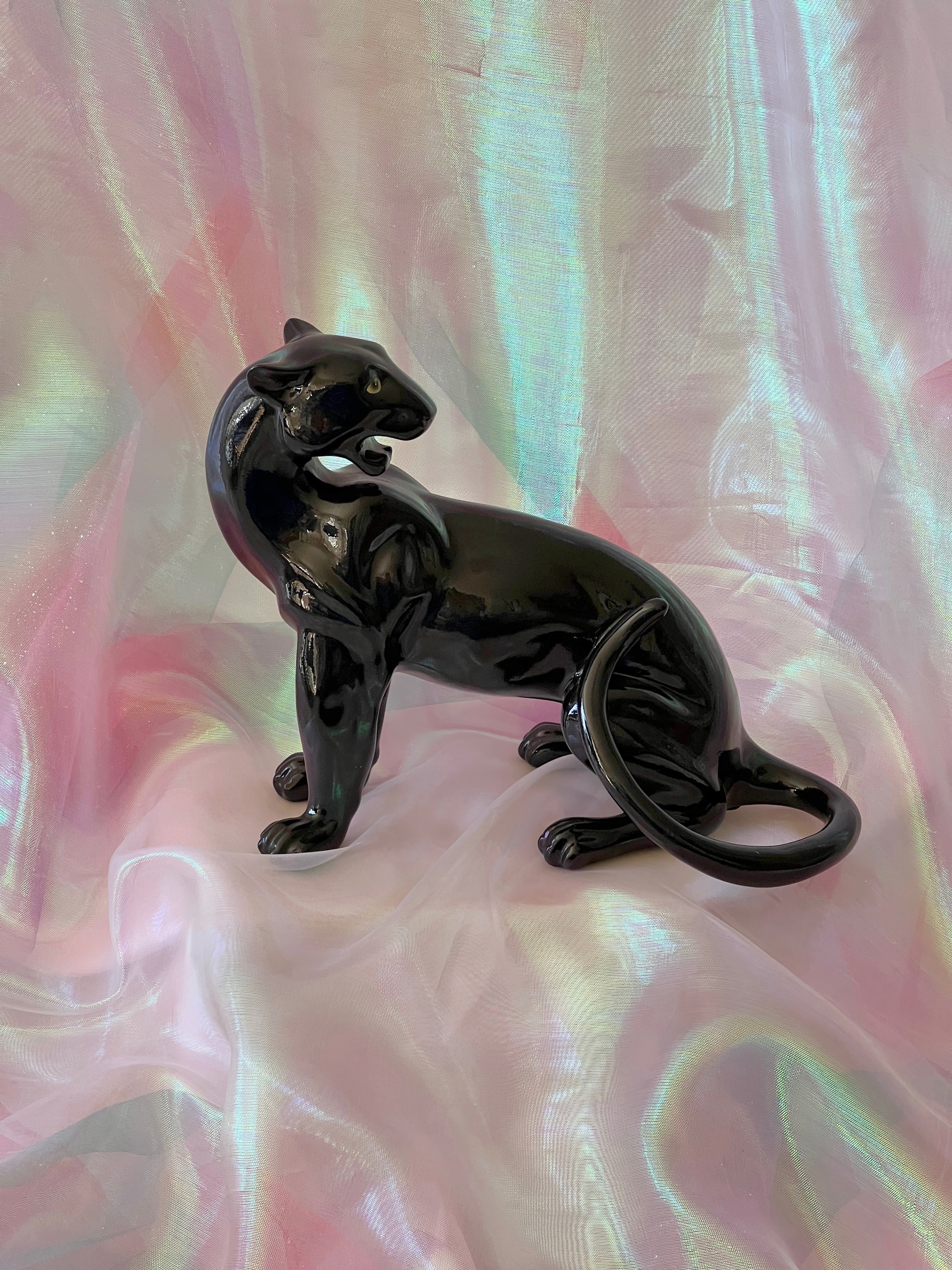 black panther statue