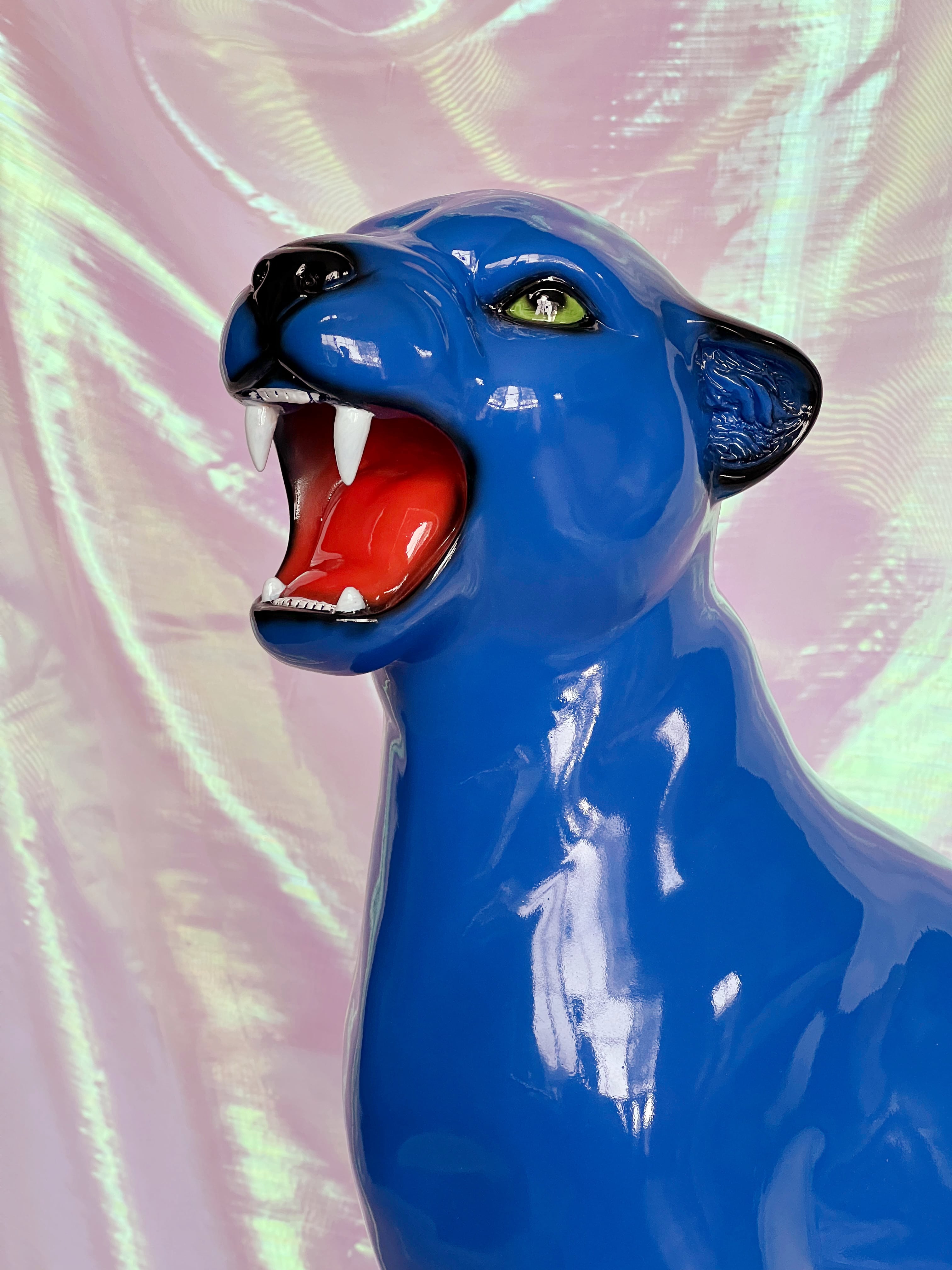blue panther statue