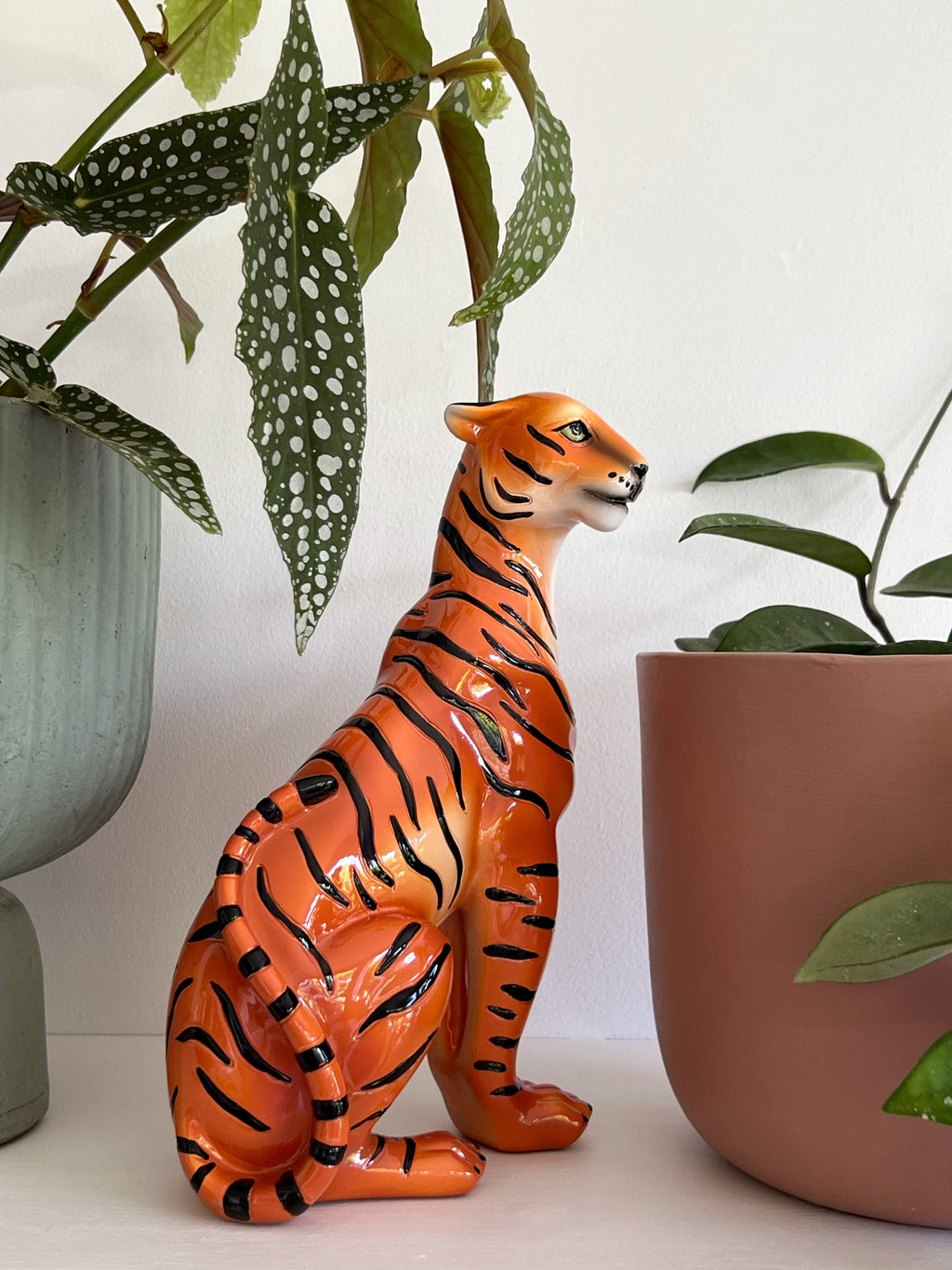 orange tiger statue