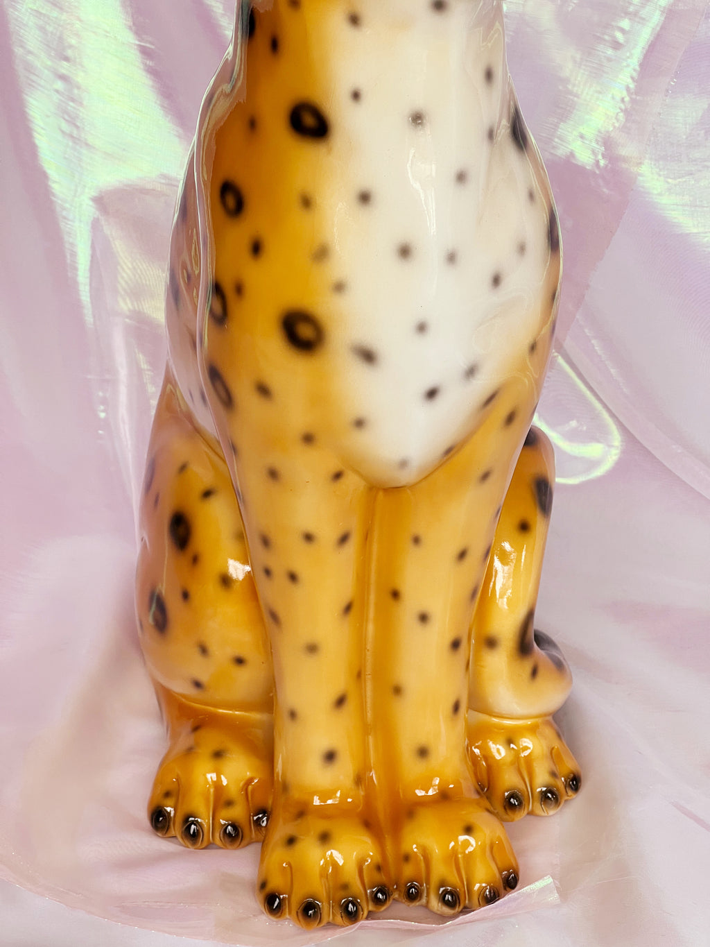 natural leopard statue