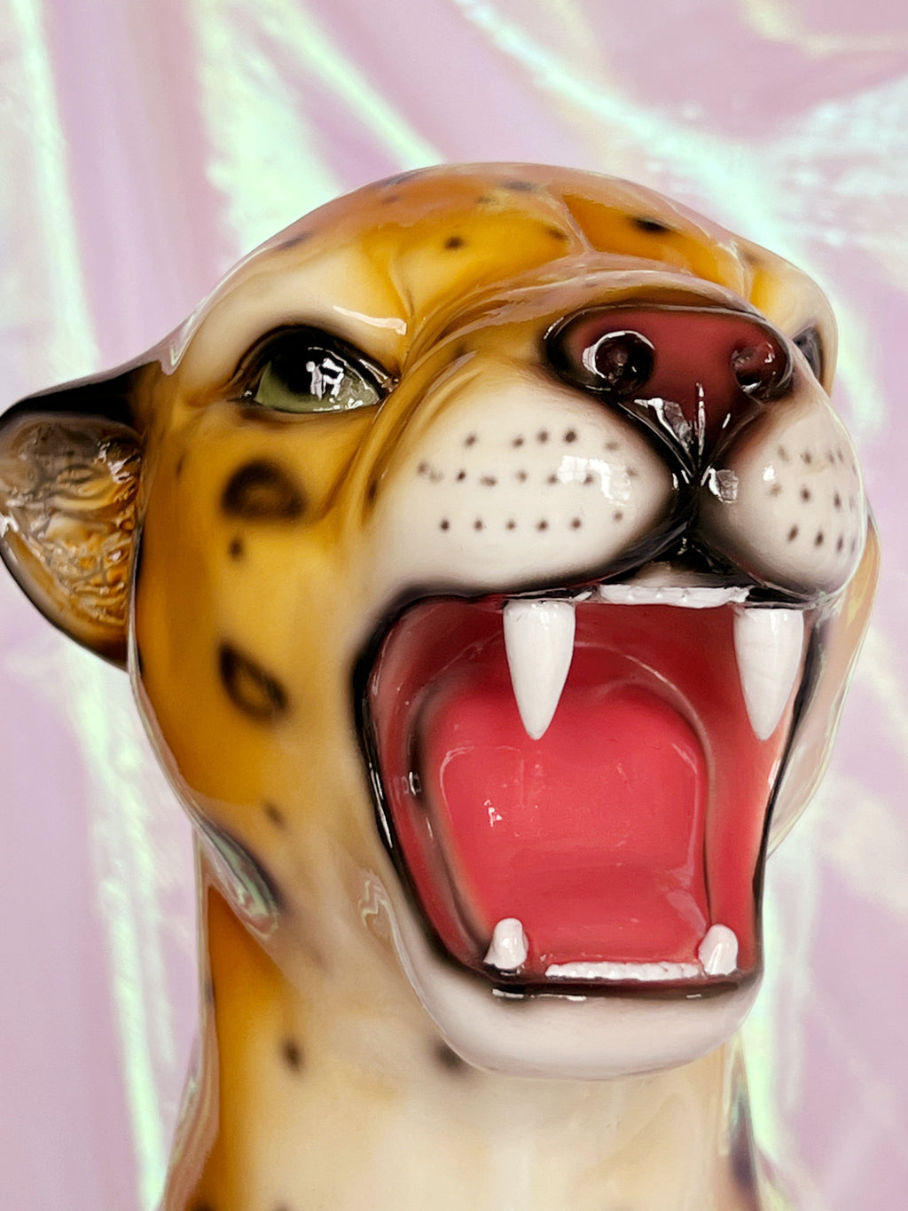 natural leopard statue