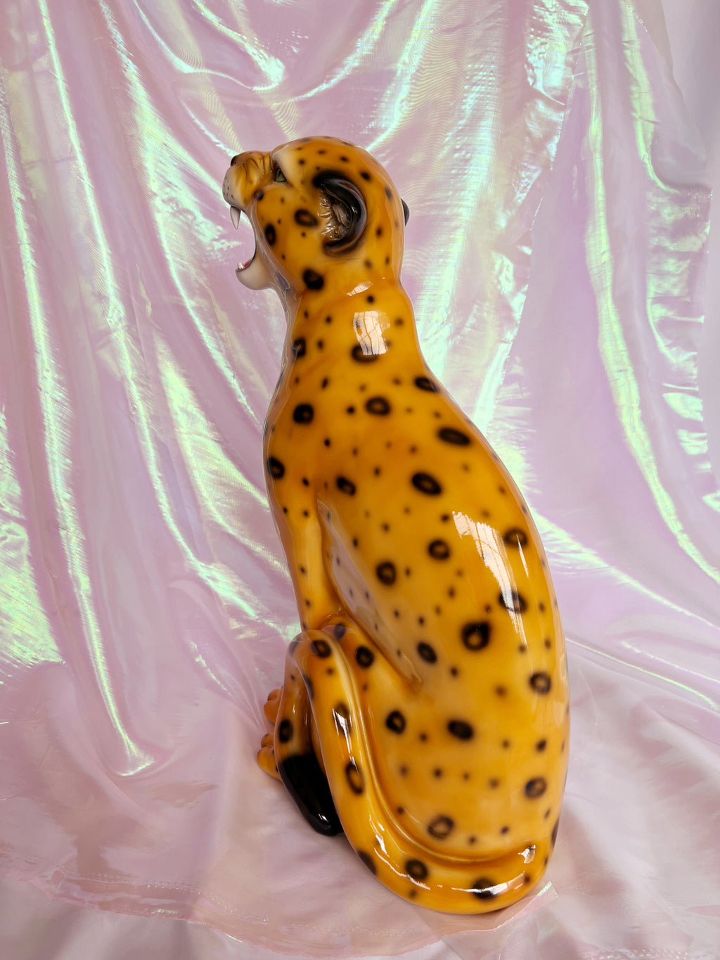 natural leopard statue