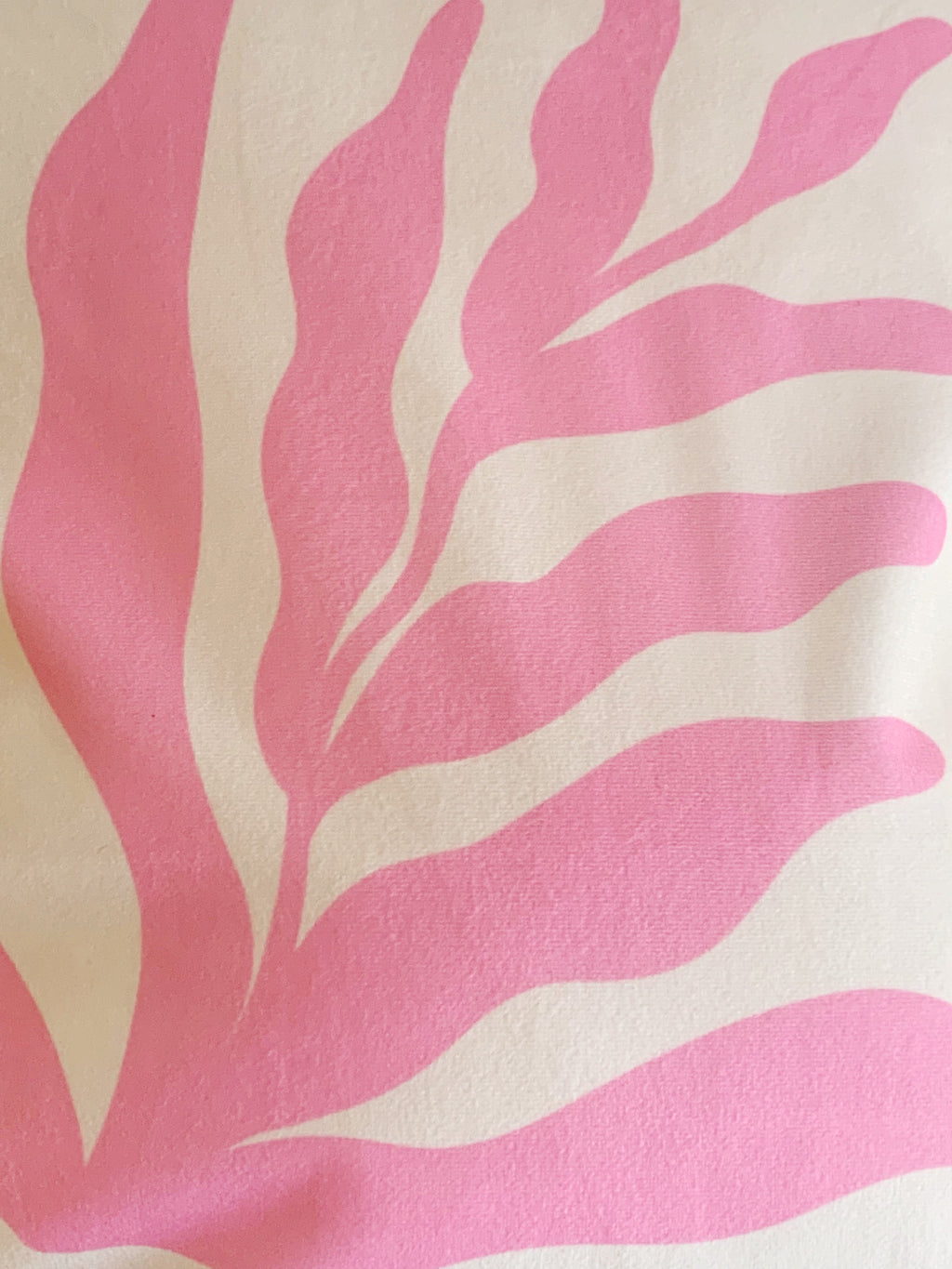 close up pink leaf cushion